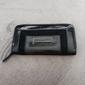 Benetton black patent leather and suede zip wallet